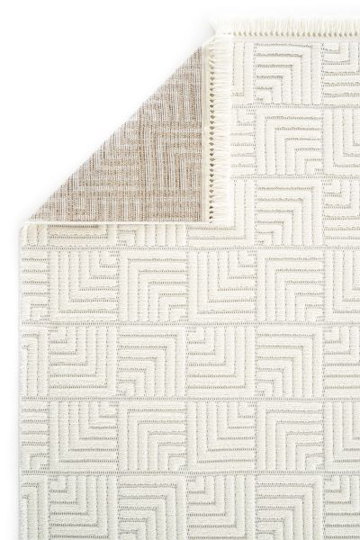 Mabel Serisi Krem Kaymaz Tabanlı Yumuşak Makine Halısı L-5443