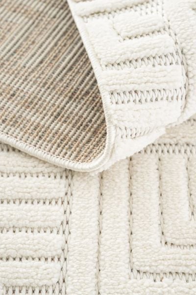 Mabel Serisi Krem Kaymaz Tabanlı Yumuşak Makine Halısı L-5443