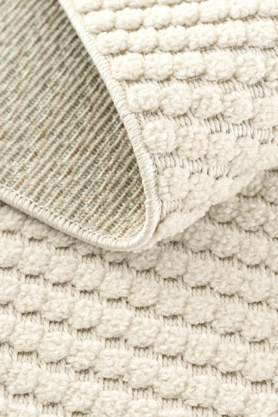 Mabel Serisi Bej Kaymaz Tabanlı Antibakteriyel Makine Halısı L-5444