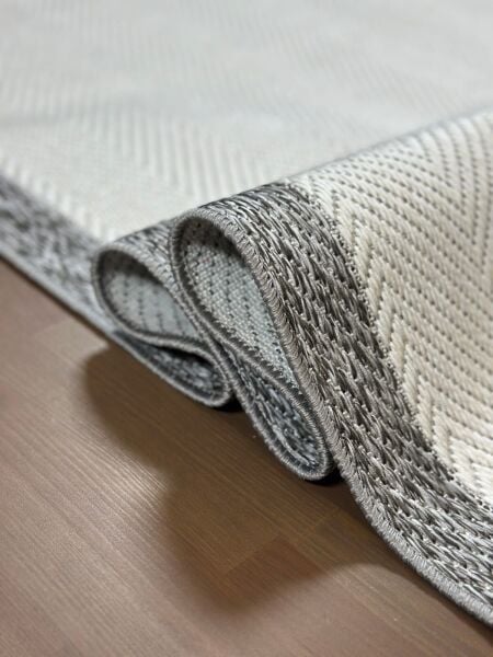 Sisal Serisi K.Gri Krem Kaymaz Tabanlı Yıkanabilir Dokuma Halı EM-E908