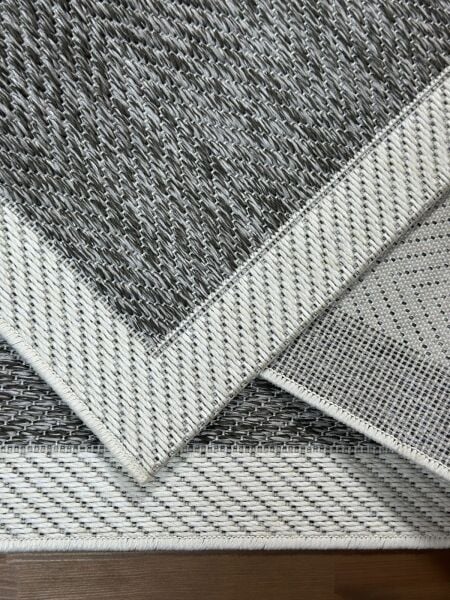 Sisal Serisi K.Gri Krem Kaymaz Tabanlı Yıkanabilir Dokuma Halı EM-E904