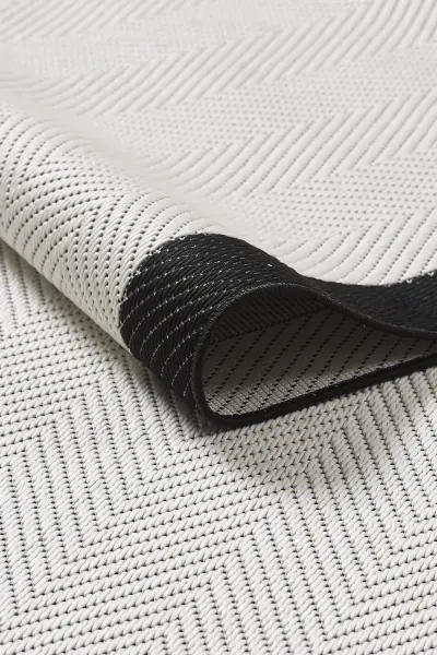 Sisal Serisi Krem Siyah Kaymaz Tabanlı Yıkanabilir Dokuma Halı EM-E907