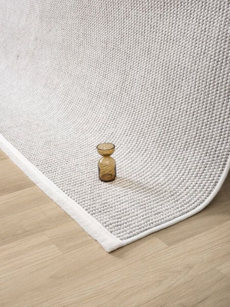 Amore Serisi Gri Krem Yumuşak Dokuma Makine Halısı S-0360G