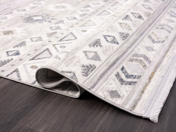 Loya Serisi Gri Renk Tozumaz Antialerjik Makine Halısı LY001G