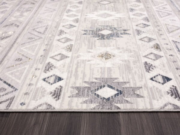 Loya Serisi Gri Renk Tozumaz Antialerjik Makine Halısı LY001G