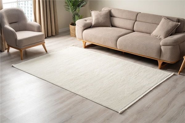 İcon Serisi Krem Yumuşak Dokulu Makine Halısı EN-2101