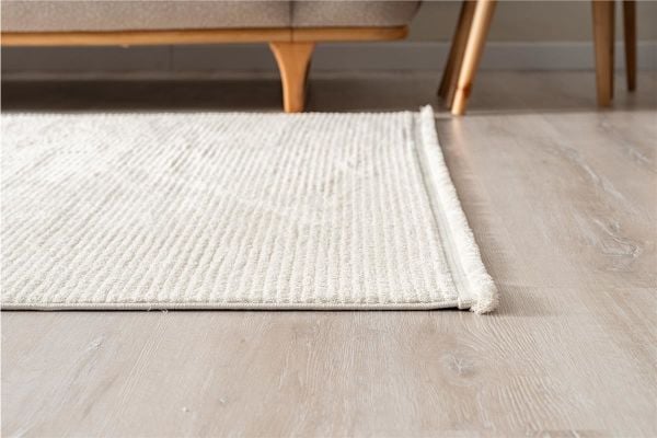 İcon Serisi Krem Yumuşak Dokulu Makine Halısı EN-2101