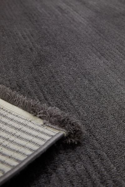 İcon Serisi Antrasit Yumuşak Dokulu Makine Halısı EN-2104