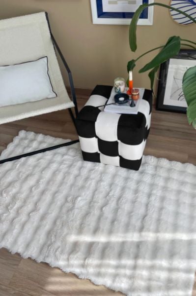 Molecule Serisi Beyaz Yıkanabilir Dokuma Tabanlı Yumuşak Halı AP-9207