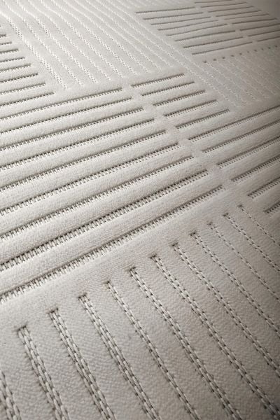 Mabel Serisi Krem Renk Kaymaz Antibakteriyel Makine Halısı EN-9201