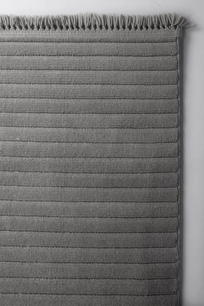 Mabel Serisi Antrasit Renk Kaymaz Antibakteriyel Makine Halısı EN-9214