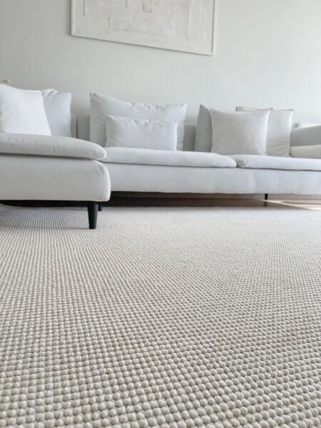 Amore Serisi Ekru Yumuşak Makine Halısı AP-8595