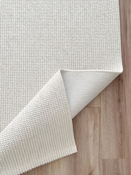 Amore Serisi Ekru Yumuşak Makine Halısı AP-8595