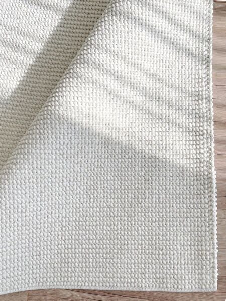 Amore Serisi Ekru Yumuşak Makine Halısı AP-8595