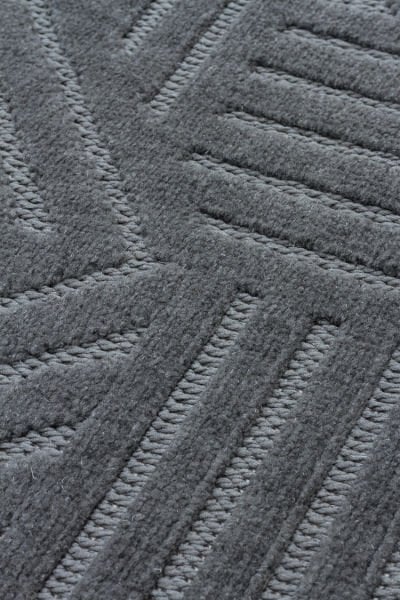 Mabel Serisi Antrasit Kaymaz Tabanlı Antibakteriyel Makine Halısı TU-5461