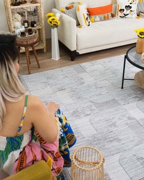 Globe Serisi Geometrik Gri Dokuma Makine Halısı C-7003