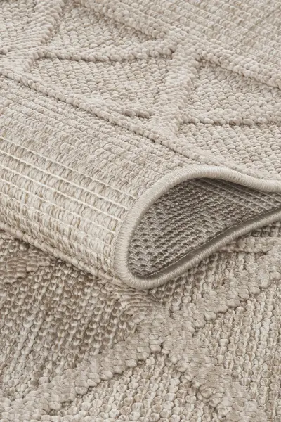 Amore Serisi Bej Renk Yumuşak Dokuma Makine Halısı EM-E611