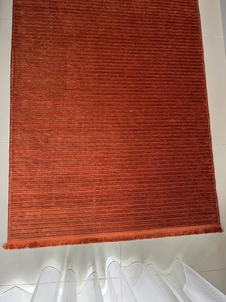 Ada Serisi Kiremit Renk Yıkanabilir Şönil Dokuma Halı GA-3230