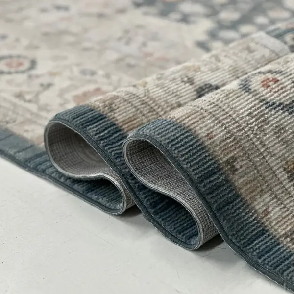 Vintage Serisi Mavi Renk Dokuma Makine Halısı EM-E403