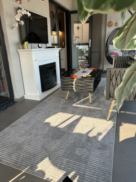 Ada Serisi Gri Renk Yıkanabilir Şönil Dokuma Halı GA-3233