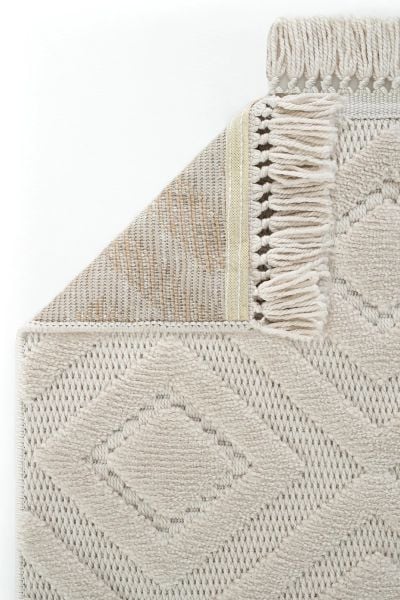 Mabel Serisi Bej Kaymaz Tabanlı Antibakteriyel Makine Halısı L-5450