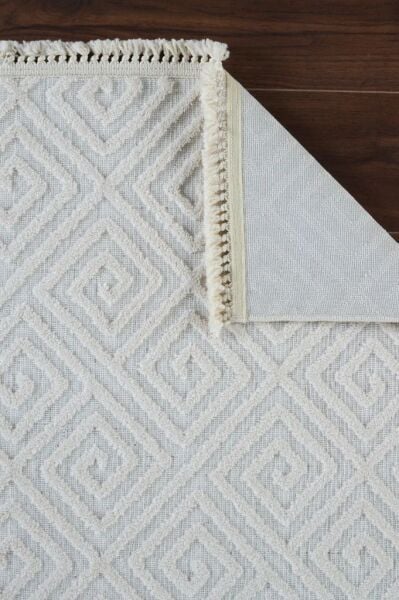 Alessa Serisi Beyaz Renk Dokuma Halı AP-6811