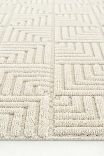 Mabel Serisi Bej Kaymaz Tabanlı Yumuşak Makine Halısı L-5441