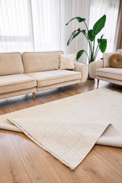 Alessa Serisi Beyaz Renk Dokuma Halı AP-6821